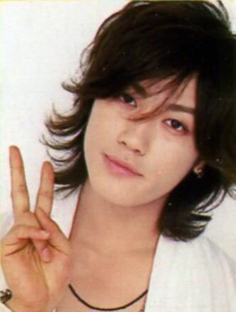 tnmy_jin's tweet photo. 今日の赤西くん偶然できた分け目のお陰でアイドル前髪になってて本当に良かったまじで格好よかったこれが映像化されるの泣いちゃう https://t.co/CjhxLGAcHv