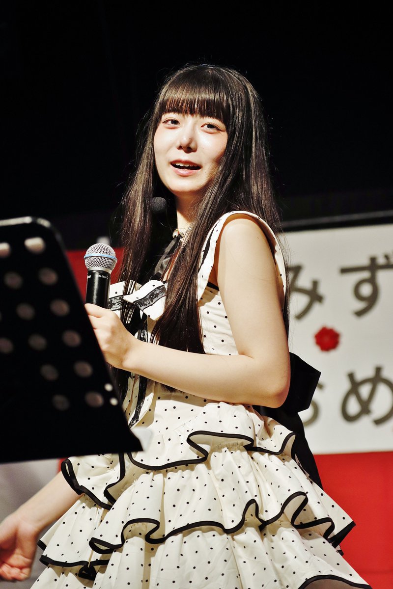 kuroP0001's tweet photo. 2026.7.5 
真鍋みずはBirthday live
チャーミー　真鍋みずはちゃん
#チャーミー    
#真鍋みずは
#ファインダー越しの私の世界 https://t.co/w5UZkc4A9U