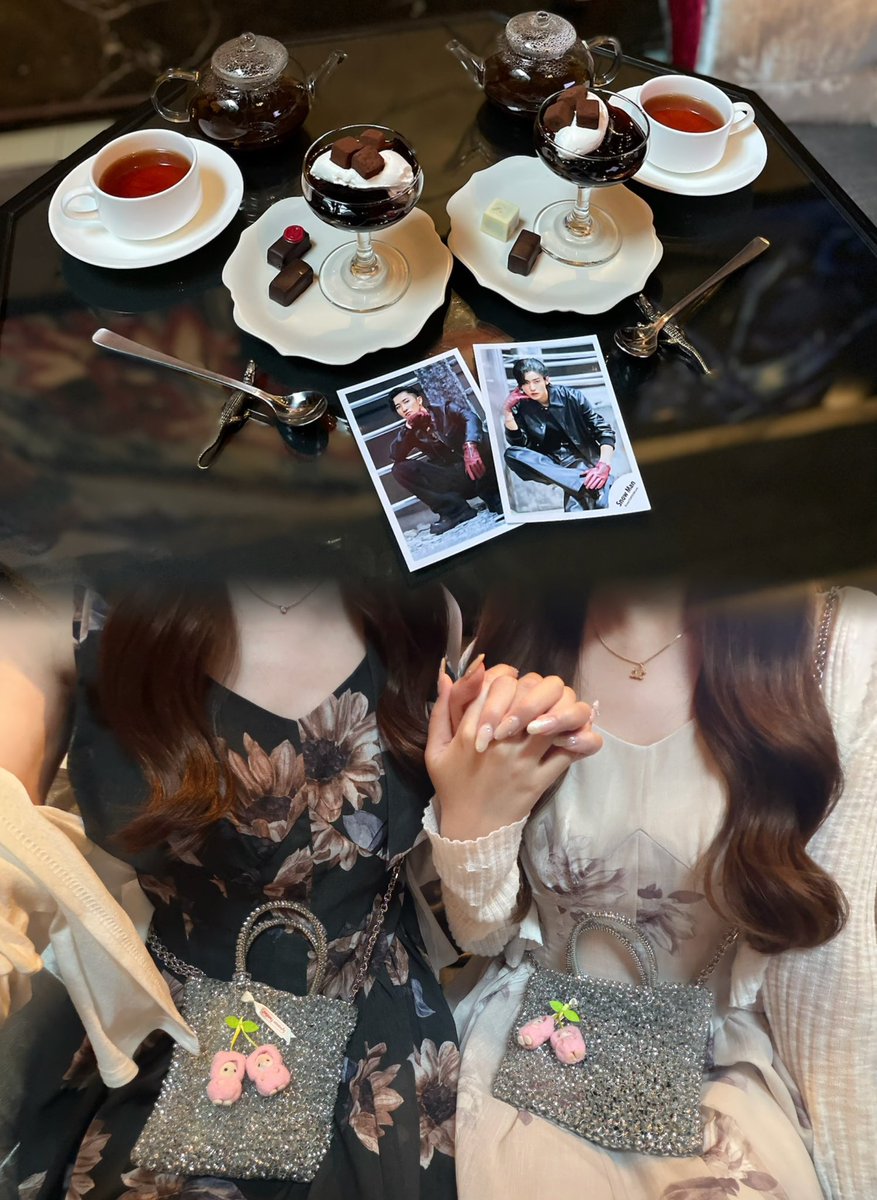 omegu_rm's tweet photo. JEAN-CHARLES ROCHOUX 表参道

とっても𝑳𝒖𝒙𝒖𝒓𝒚カフェだった✨
コーヒーゼリーもチョコも美味しかった〜☕ボンボンショコラ全部違う種類いただけてふたりではんぶんこした🪽＞ ̫＜
#herlipto https://t.co/tIbx8GSQpj