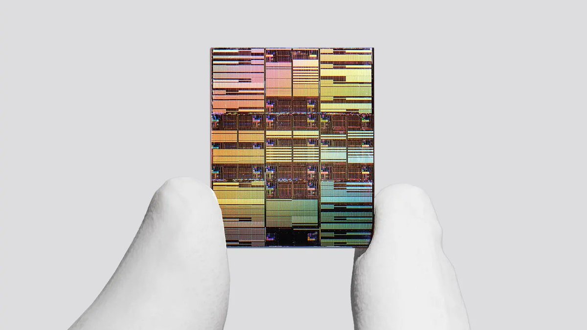 Forbes's tweet photo. How IBM’s New Chip Could Vastly Reduce AI Energy Use https://t.co/Sdf0xzfyJj (Photo: IBM) https://t.co/vY5oLXfNIV