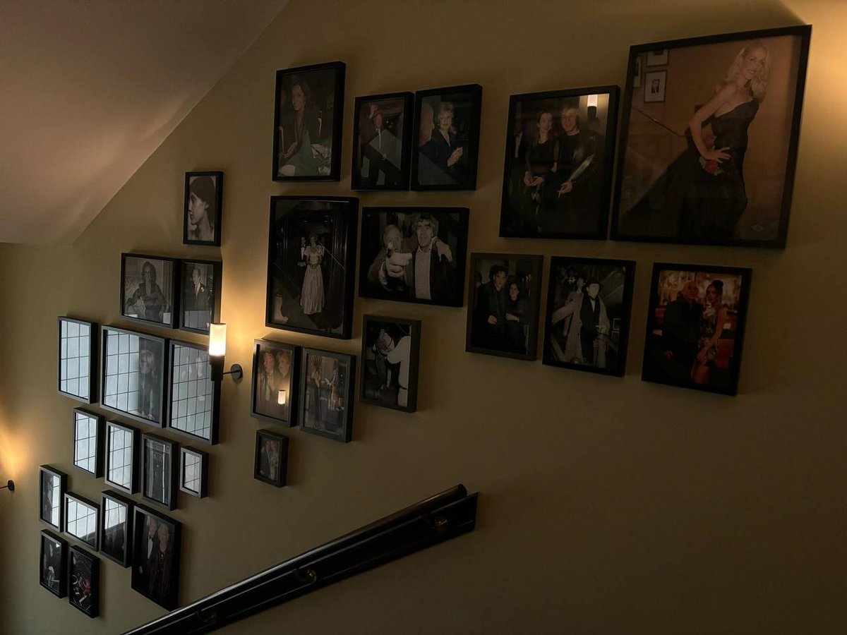 fiddlewes's tweet photo. This wall holds countless splendid nights. https://t.co/VGpPnmfeSA