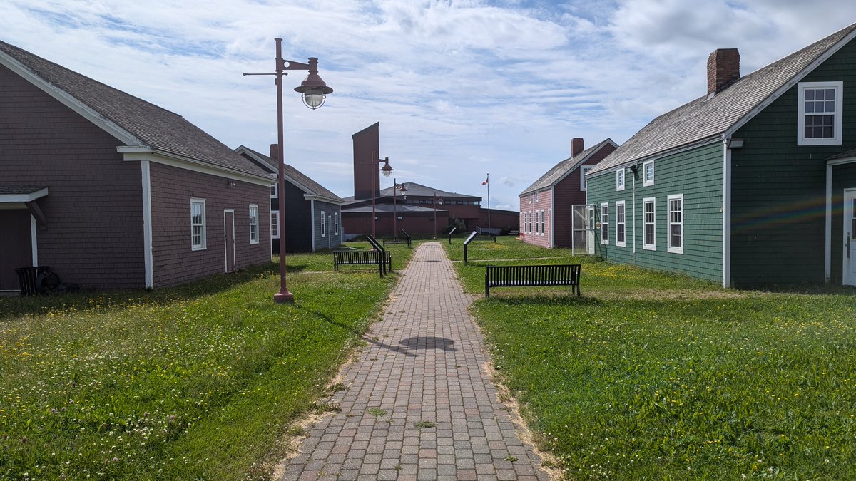 CBMinersMuseum's tweet photo. Fun Fact! ⛏️

Did you know our Miners Village buildings are open every day from 11:00am to 5:00pm (weather permitting) during the summer?

Step inside the Company House and Company Store to experience what daily life was like for Cape Breton mining families. https://t.co/fTH0l0fTSo