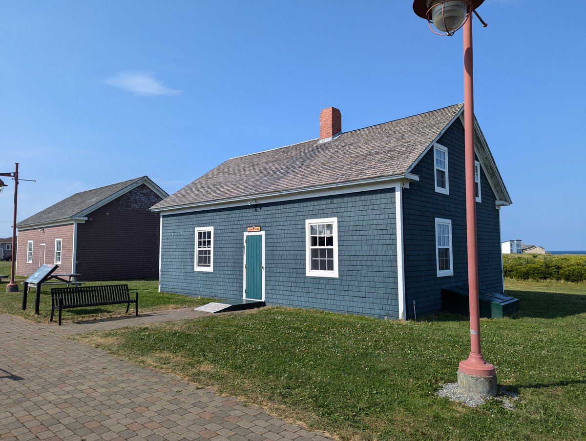 CBMinersMuseum's tweet photo. Fun Fact! ⛏️

Did you know our Miners Village buildings are open every day from 11:00am to 5:00pm (weather permitting) during the summer?

Step inside the Company House and Company Store to experience what daily life was like for Cape Breton mining families. https://t.co/fTH0l0fTSo