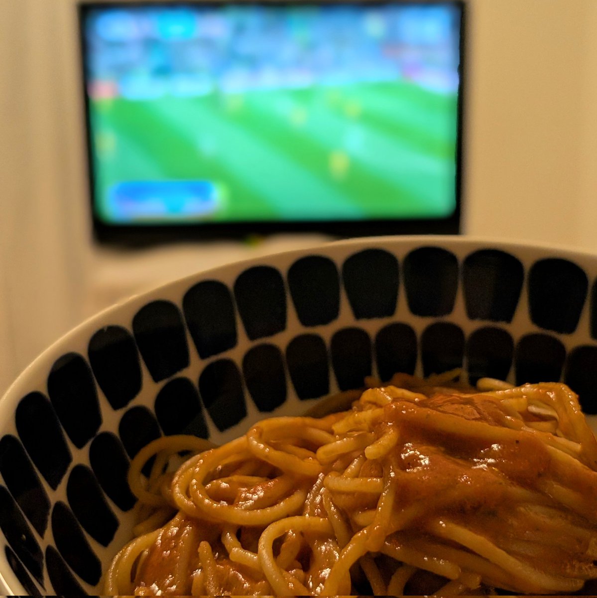 pullriina's tweet photo. w杯振り返り⚽️しらす先生の濃厚トマトパスタとともに。うまうま。#いまる民
https://t.co/FbF0YMGs1y https://t.co/LxKIu6iSuZ