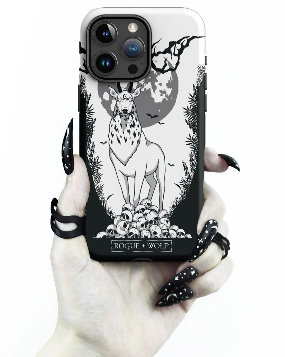 RogueAndWolf's tweet photo. Dive into the shadows where mystic lore meets legend! 🌲🔮 Get a Buy 1 Get 1 Free offer—your 2-for-1 enchantment! The Stag keeps your iPhone safe from hexes &amp; prying hands. 😏🦌 #SpellBlocked #NotCasting #RogueAndWolf #GothicStyle #WitchyVibes #StagGuardian https://t.co/6jG8wVQA8q