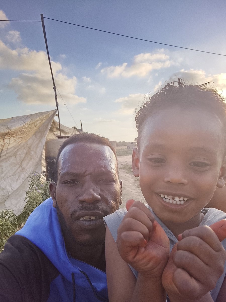 RamiUbaid97990's tweet photo. As a Black Palestinian youth, my family’s survival rests entirely on my shoulders. ✊🏽🕊I am their only lifeline, but crisis has tied my hands. Please open your hearts-your kindness can literally save
https://t.co/E7TbF8Pshx https://t.co/KxST8idsfW