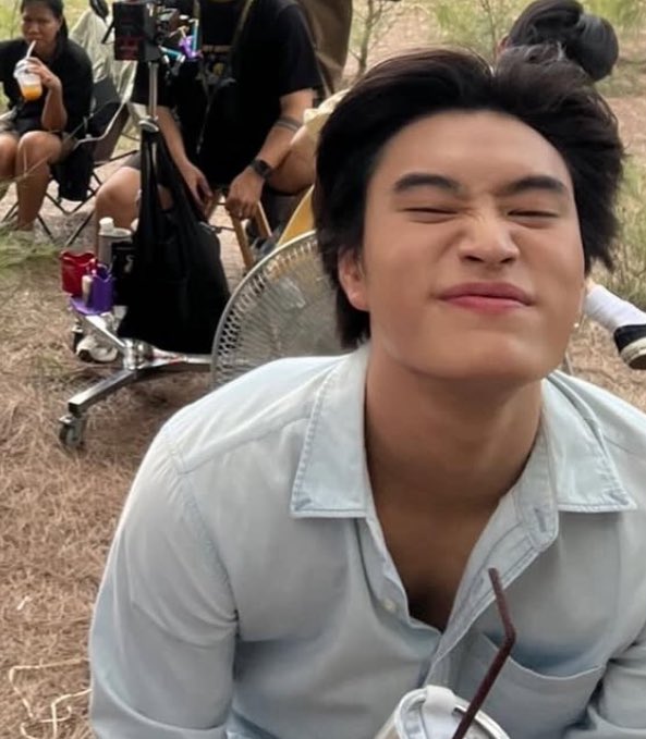 metottott's tweet photo. ทำไมเบื้องหลังน้องบาร์ธน่ารักจัง มันเขี้ยวอ่า🐷🤏🏻

#Gemini_NT 
#TicketToHeaven https://t.co/h5QYfRbvKV