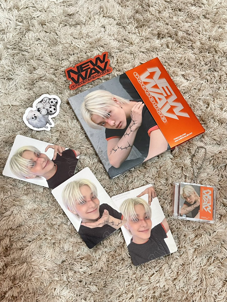 xxsahinina's tweet photo. 𝑵𝑬𝑾 𝑾𝑨𝑽 ——— #JIHOON #ASAHI 
ⓉⓇⒺⒶⓈⓊⓇⒺ 🦺⚽️🦮

#NEWWAV https://t.co/5Helwa8HCZ