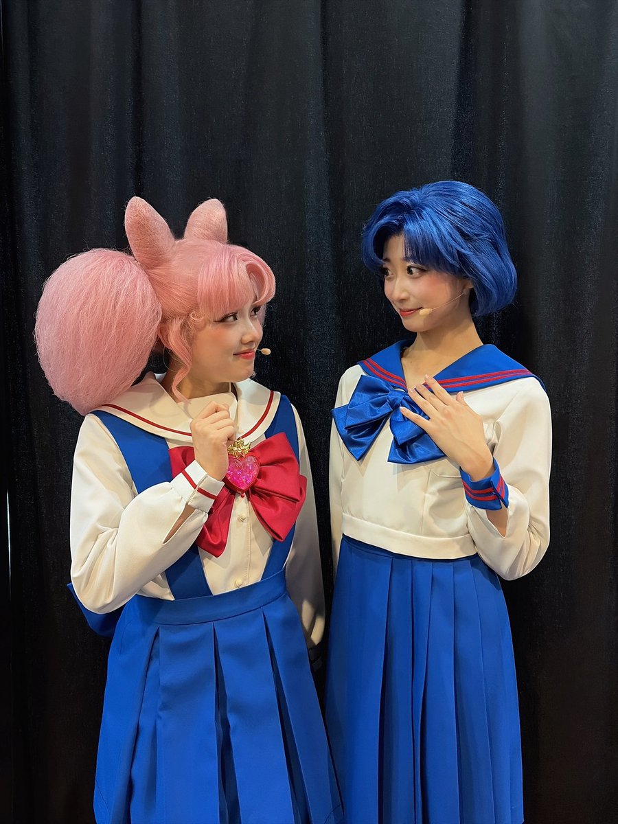 sumiremaruyama's tweet photo. #美少女戦士セーラームーン 
-Shining Theater Shinagawa Tokyo-

1週間ありがとうございました🩵
皆さまにお会いできて、とっても幸せな日々でした☺️

先週と今週は、うさぎちゃんとちびうさちゃんのお祝いができて楽しかった🐰♡

ちびうさちゃん、おめでとう🫶🏻
茉稟ちびムーンと…🤫💖明日から楽しんでね🙂‍↕️
.

Thank you so much for an amazing week 🩵
It made me so happy to see all of you this week ☺️

Celebrating Usagi-chan and Chibiusa-chan’s birthdays over the past two weeks was so much fun 🐰💖

Happy Birthday, Chibiusa-chan! 🫶🏻
With Marin Chibi Moon… 🤫💖
Have fun starting tomorrow! 🙂‍↕️

#prettyguardiansailormoonshiningtheater #shiningtheater #シャイニングシアター