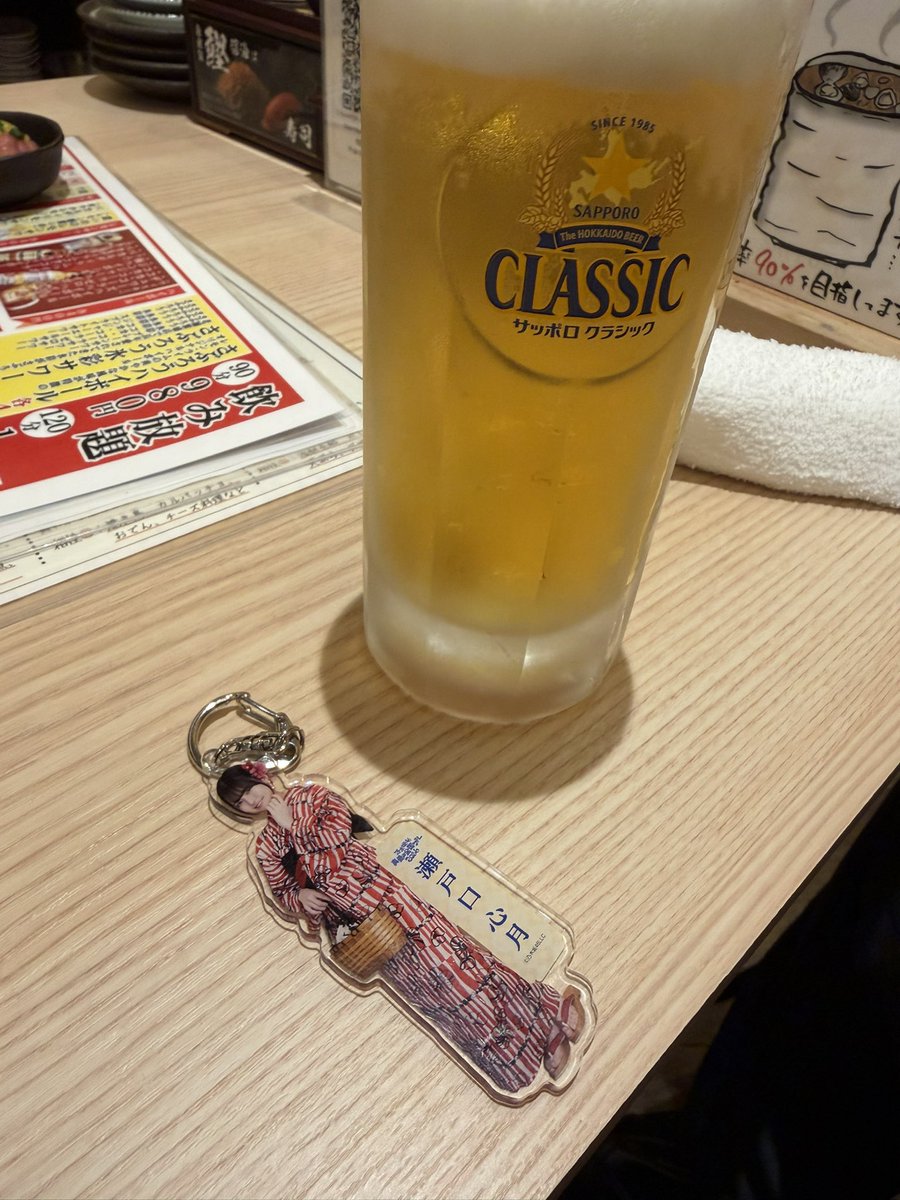 _____gamba's tweet photo. 地方公演単番参戦あるある：孤独 https://t.co/3enOFIpR8O