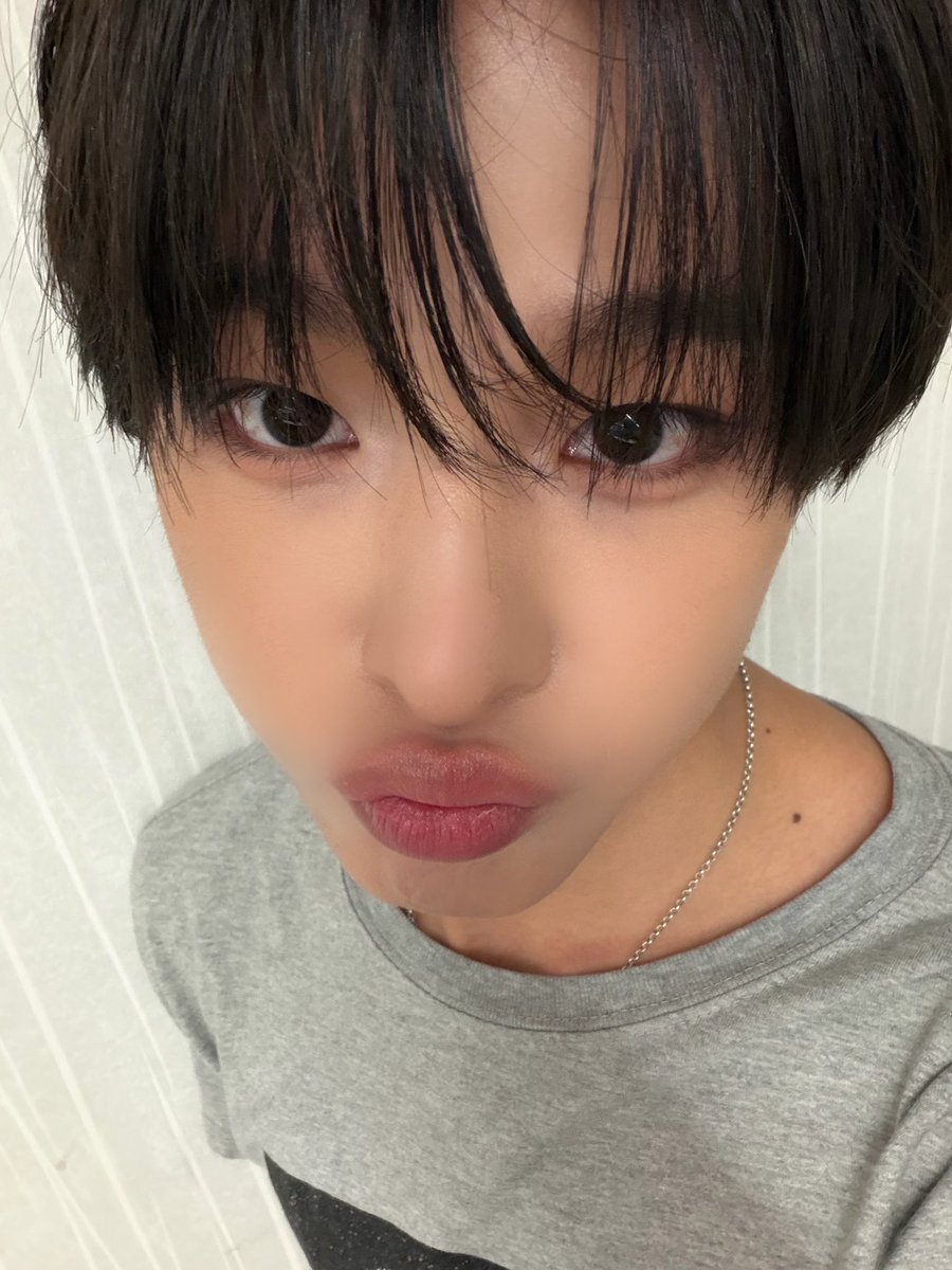 waffldew's tweet photo. 너무귀여움.. https://t.co/xPNCmFHbJG