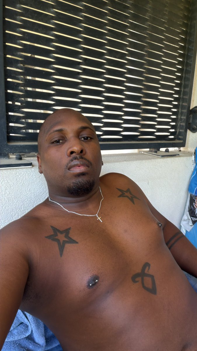 karu971M's tweet photo. Envie d’aller à la plage
mais où ??? Espiguette ou aresquiers ??? https://t.co/wqUa7k8xCc