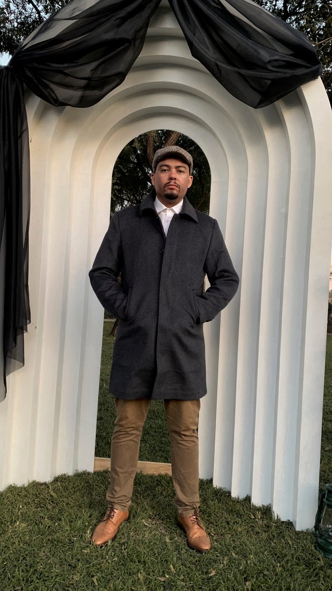 German_Dollar's tweet photo. A so se lekau heh? When we are not wearing football t-shirts 24/7 😄

#NimzTurns40 #1930sTheme #PeakyBlinders #Birmingham https://t.co/ZsApgL6k7N