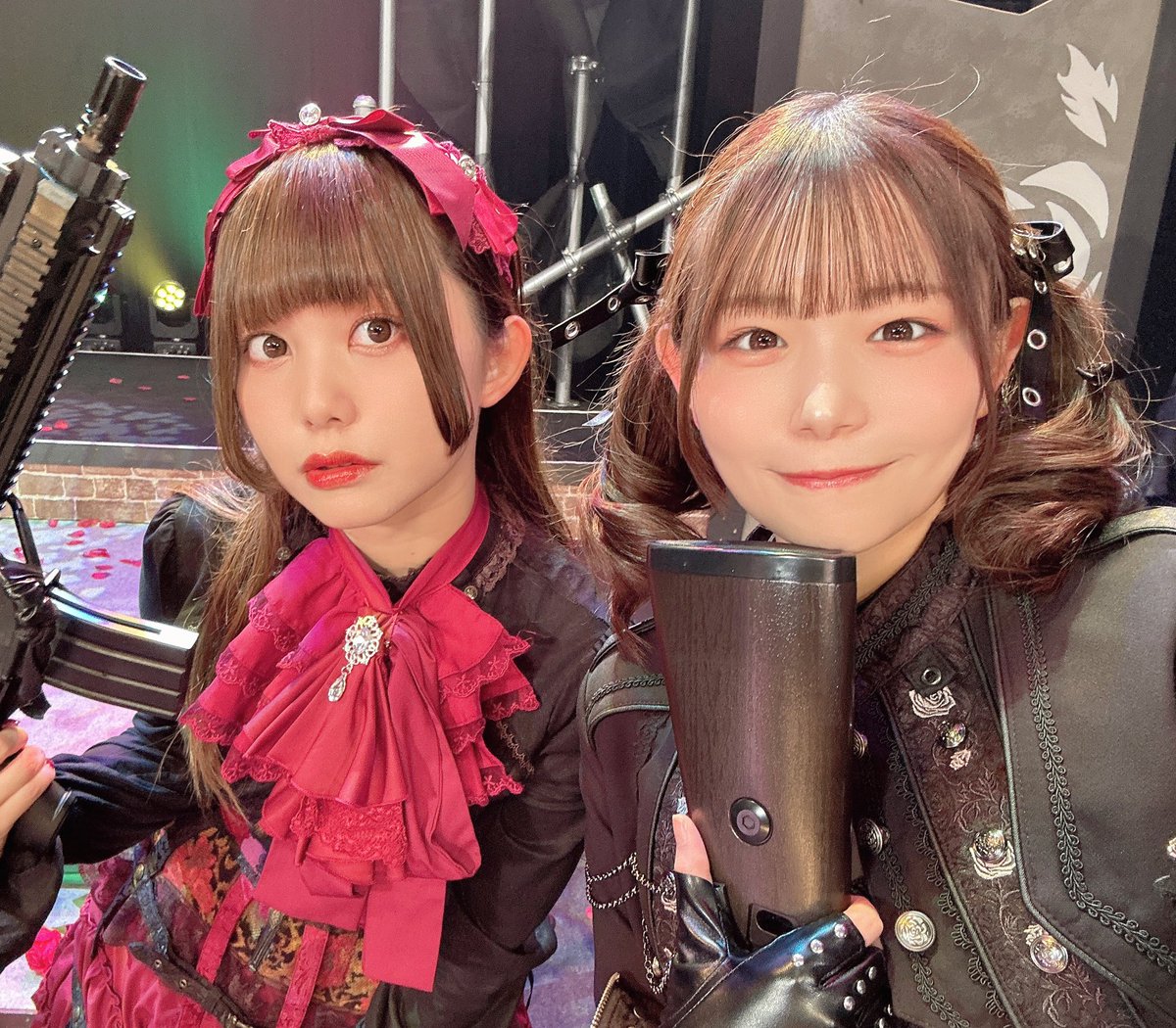 kohinatamika's tweet photo. #女王ステ 本日も2公演ありがとうございました🌹

Coffin シュヴァン役 吉武千颯さん✨
お顔もお声もとっても可愛いのにアクションはバチバチにかっこいい！！
楽屋でお話するととっても癒されるし、舞台で目が合うと身が引き締まる気持ちです…！！

千秋楽までよろしくお願いいたします☺️ https://t.co/JAAPmeHp0O