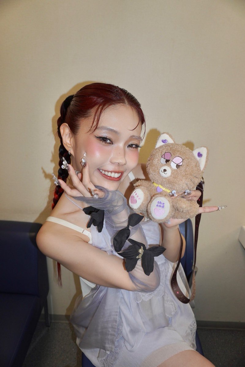 aina_THEEND's tweet photo. 等身大の私を特注でゲットできちゃうのは本日中までだょ💜

別に買わなくてもいいけど、10月に後悔することになると思うょ💦
忘れずにね🧸

byキギィ https://t.co/YWO4MXqZFd