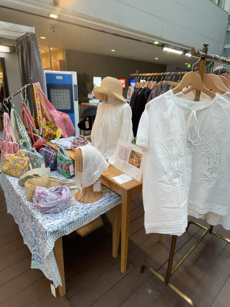 nyarinnao's tweet photo. ファナカ成城コルティ初出店㊗️🎉

9日までpopup開催中✨

10:00〜20:00
※最終日のみ18:00閉場です🙏

キャッシュレスOnly💳
※詳しくは店員にお尋ねください🗣️

#Modestyworks https://t.co/e7t1pmHGQE