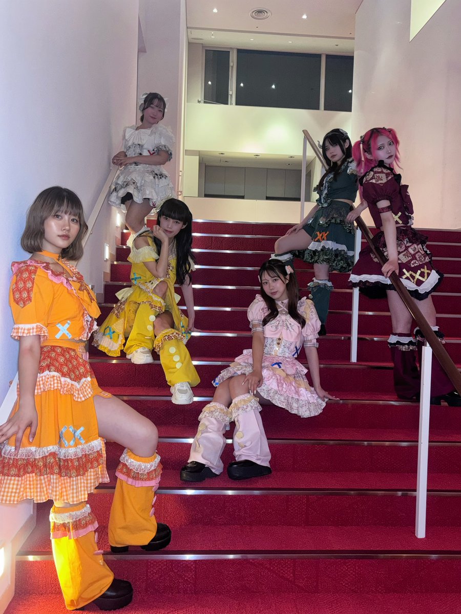 ねねか㌠@6/18 1stシングル発売 (@neneka_oc) / Posts / X