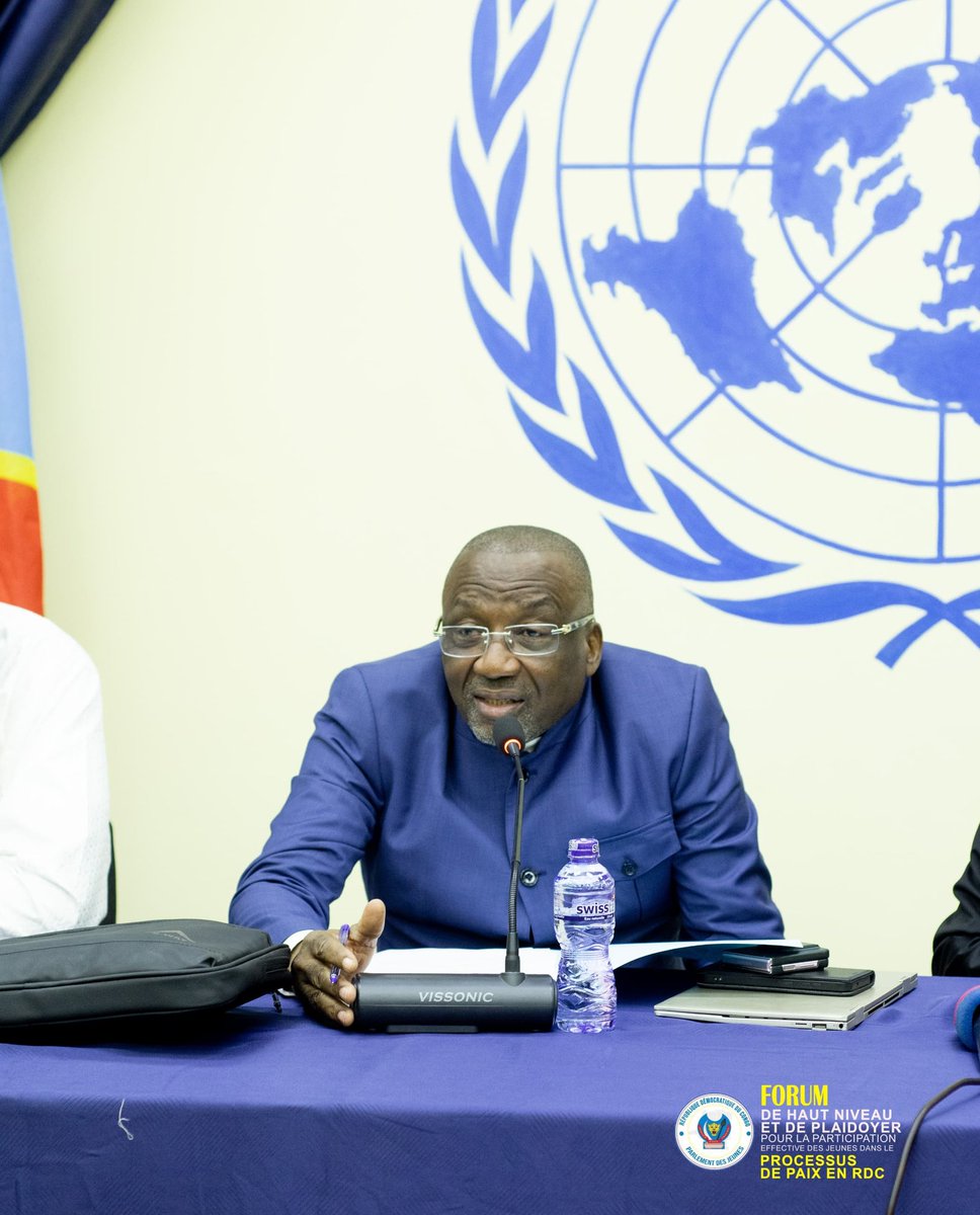 Pj_Kinshasa's tweet photo. Dans un contexte Kinois, le chômage est un facteur qui ne favorise pas la paix. La voix de la jeunesse Kinoise a été portée en ce sens par les jeunes parlementaires face aux élus nationaux, lors du Forum de Haut niveau sur la participation des jeunes aux processus de paix en RDC https://t.co/U4TrzXoSaa