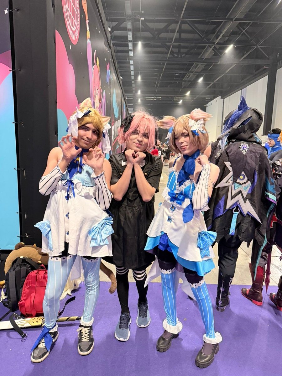 papaya_coss's tweet photo. Best trio 

#femboy #felix #astolfo #cosplay #animefriends https://t.co/HgFg1T9Boa