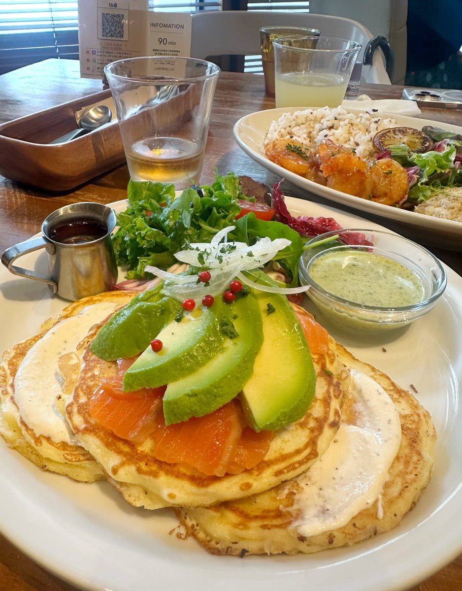 arapann's tweet photo. jsパンケーキ🍽️でランチ🥞🦐🤗
うまうま🌳
#日常 #日常垢 #カフェすき #カフェ巡り #東京ランチ #カフェ活 https://t.co/nF6VjKIGQs