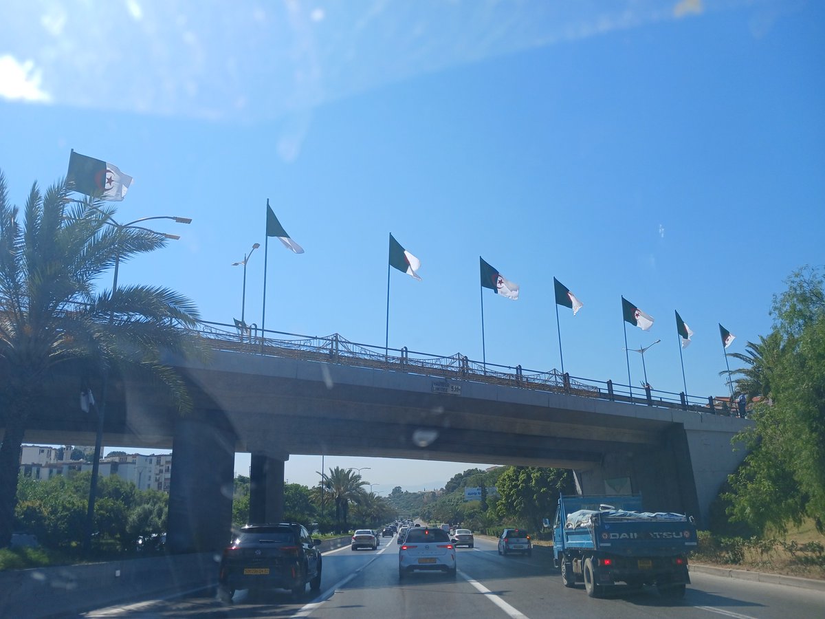 ParisienDuVdm's tweet photo. 🇩🇿 🇩🇿 🇩🇿 🇩🇿 5 JUILLET 🇩🇿 🇩🇿 🇩🇿 🇩🇿 https://t.co/7ogznVT8fI