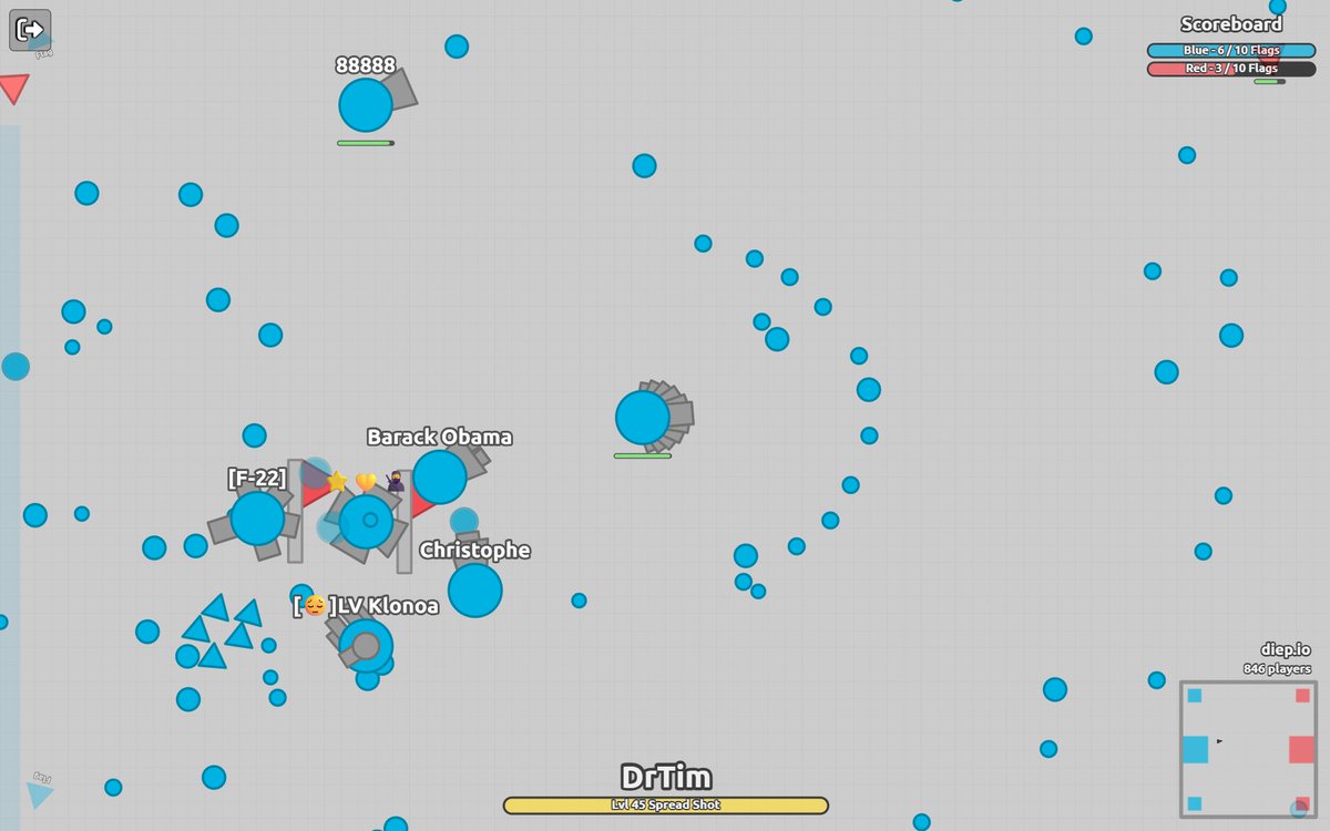 FrostDestroyer's tweet photo. Spreadshot is pretty decent, though sometimes it feels like the actual damage and penetration isn't amazing. It was kinda crazy seeing both frlags being captured together https://t.co/Db8dsX6hAi