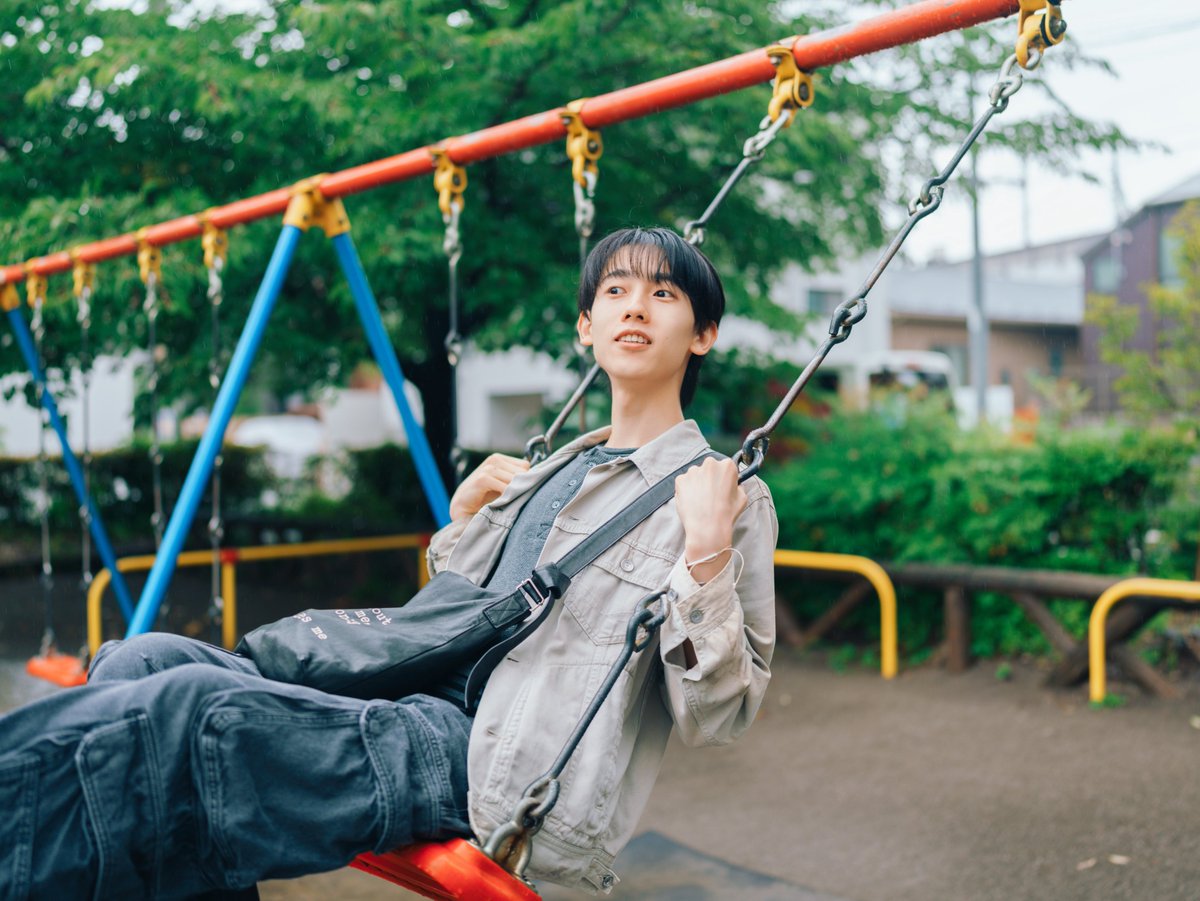 ken_hatta_'s tweet photo. ブランコ写真 https://t.co/QM1QFi2qGE