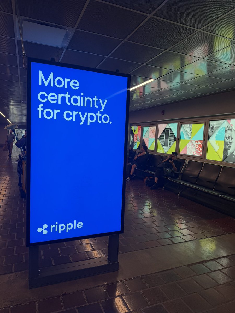 SMQKEDQG's tweet photo. New Ripple advertisements are now dominating the Union Station in Washington DC.

“It’s happening with Ripple.”✅

“More certainty for crypto.”✅

If you needed a sign, here’s a few.😏💨

👇 https://t.co/ePffeY9dLN
