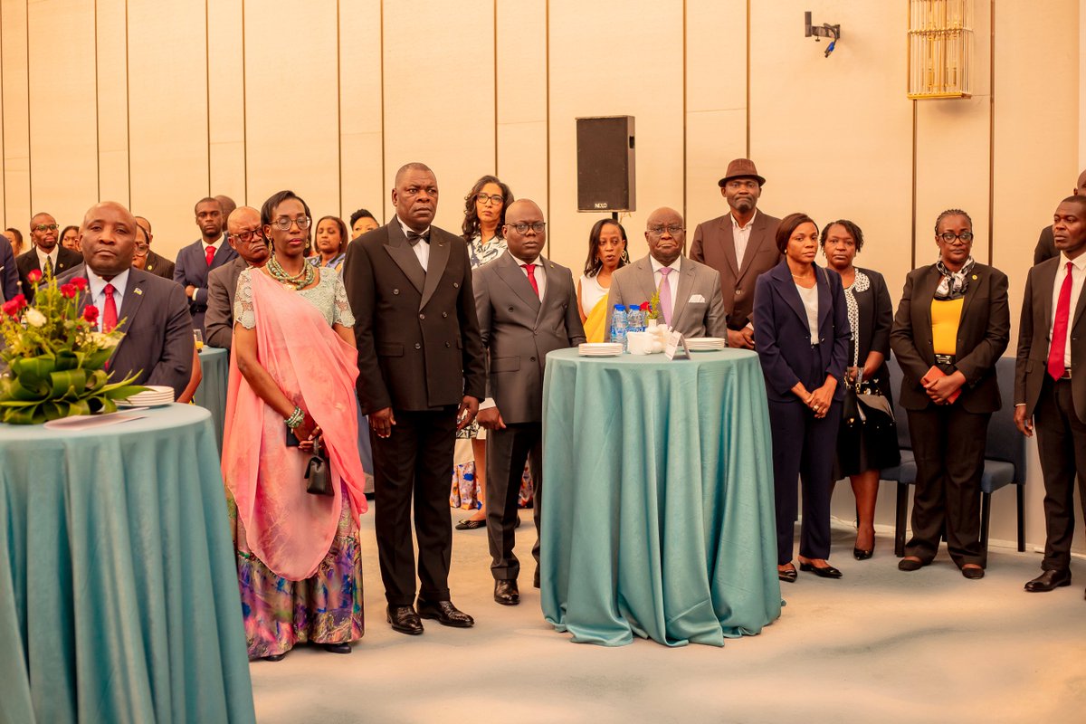 RwandaInCongo's tweet photo. En présence de SEM Denis Christel Sassou N'Guesso, Ministre de la Coopération Internationale et de la Promotion du Partenariat Public-Privé, représentant le Gouvernement de la République du Congo, du Corps diplomatique, des autres autorités de la République du Congo, des amis du Rwanda ainsi que des membres de la communauté rwandaise vivant au Congo, la cérémonie marquant  #Kwibohora32 s'est déroulée dans une ambiance conviviale, chaleureuse et empreinte de fierté.

Amb. @Parfaitbus a rendu hommage à toutes celles et ceux qui ont pris part à la lutte de libération, ainsi qu'à ceux qui ont payé le prix ultime pour permettre au Rwanda de renaître.

Il est également revenu sur le parcours remarquable du Rwanda depuis la libération, marqué par d'importants progrès sur les plans sociopolitique et économique.

L'Ambassadeur a, par ailleurs, salué l'excellence des relations entre le Rwanda et la République du Congo, fondées sur l'amitié, la coopération et une vision commune en faveur de la paix, du panafricanisme et de l'intégration régionale, notamment à travers le plein soutien à la #ZLECAf, qui vise à faciliter la libre circulation des personnes et des biens en Afrique