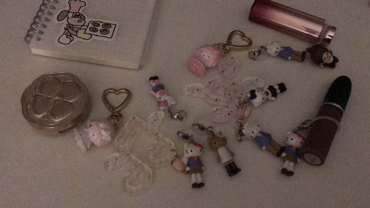 jake2yat's tweet photo. やっとこのガチャガチャ見つけた！＾＾可愛すぎてやばい ♡ https://t.co/ICrwULH6hG