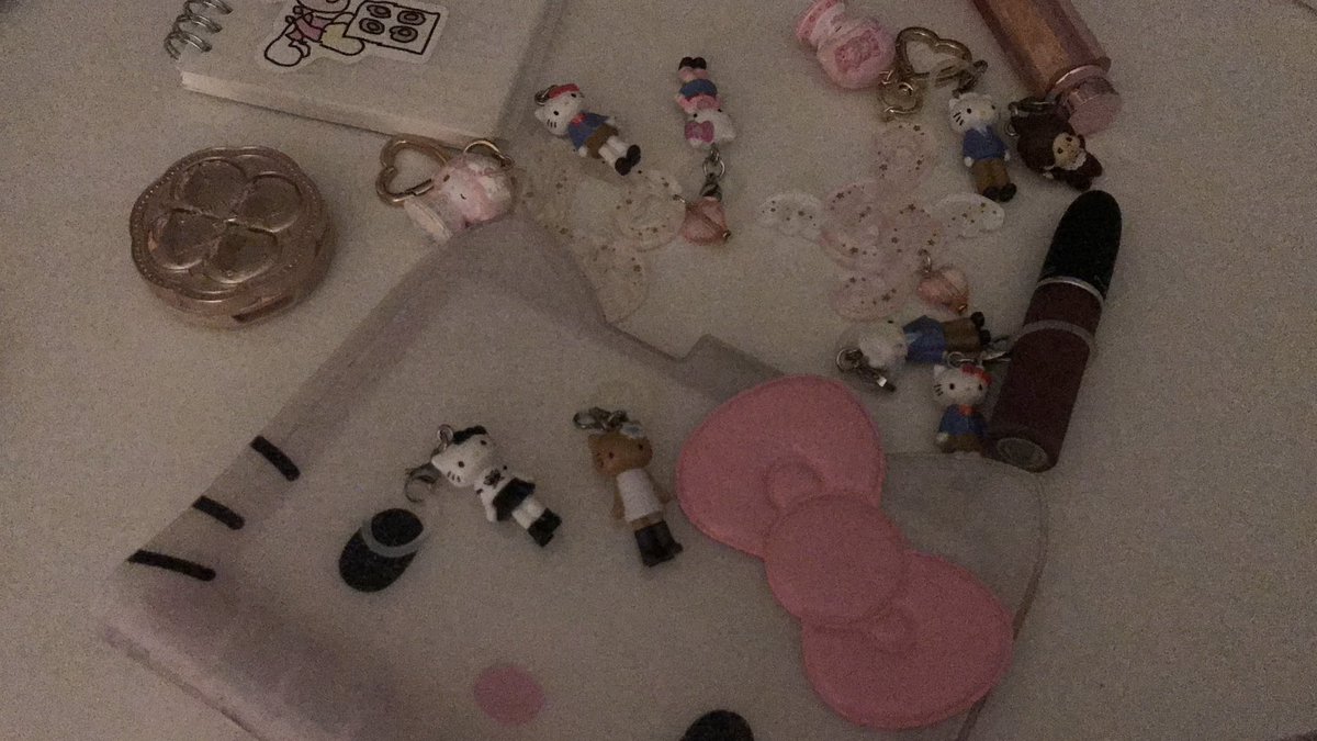 jake2yat's tweet photo. やっとこのガチャガチャ見つけた！＾＾可愛すぎてやばい ♡ https://t.co/ICrwULH6hG