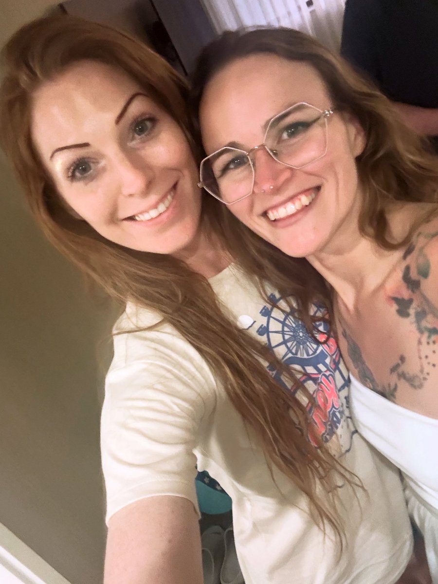 RedddRoyal's tweet photo. Add me on OF: RedddRoyal 💌❤️💌🧨🇺🇸 https://t.co/LGNgtCz1nU