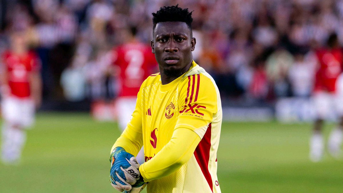 josephmugisa23's tweet photo. 🚨🇨🇲 Following his new loan move to Trabzonspor, André Onana enters the world’s top 10 best paid goalkeepers.

Includes salary covered by Trabzonspor and bonuses. https://t.co/VHMP6vNaYP