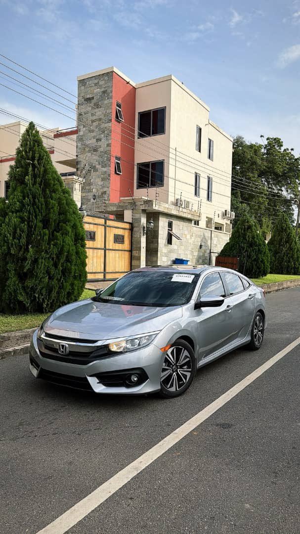 dx_autos's tweet photo. 2018 Honda Civic EXL
1.5L
81,000 km
Push to start
Sunroof
Leather seats
Blindspot monitor
Infotainment system
Rear view camera
Lane keep assist
Recently cleared

———————————————
💰Price: GHC 180,000
———————————————

WhatsApp/Call: 0550256731
https://t.co/BO3xOxfEx4 https://t.co/hWsbp5NNmD