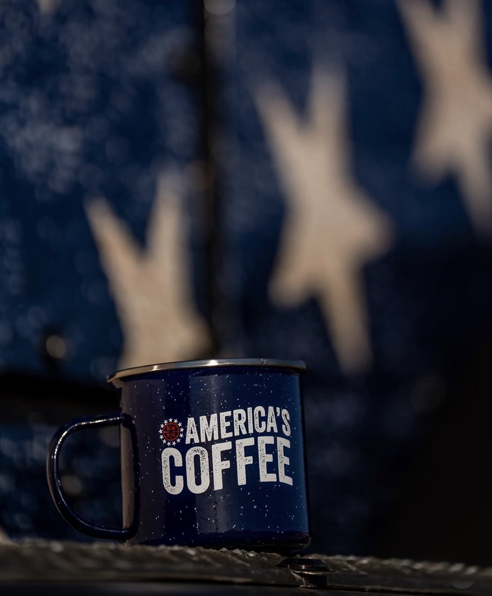 EvanHafer's tweet photo. Greatest country on Earth! 🇺🇸☕️ https://t.co/1c21H53XxJ