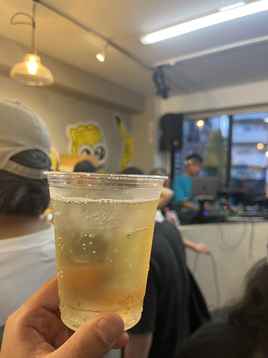 Bashikansuke's tweet photo. ツネナイトyol.1
ジブさんからリアルヘッズNo.1の称号を持つスーパーHIPHOPヘッズ ツネちゃんの初イベント！
アーティストに対してリスペクトを持つツネちゃん！
色んなアーティストが快く出演
音楽って最高だぁ
最高のイベントでした
ツネちゃん！おめでとう！
お疲れさまでした https://t.co/YSTAxwdGsb