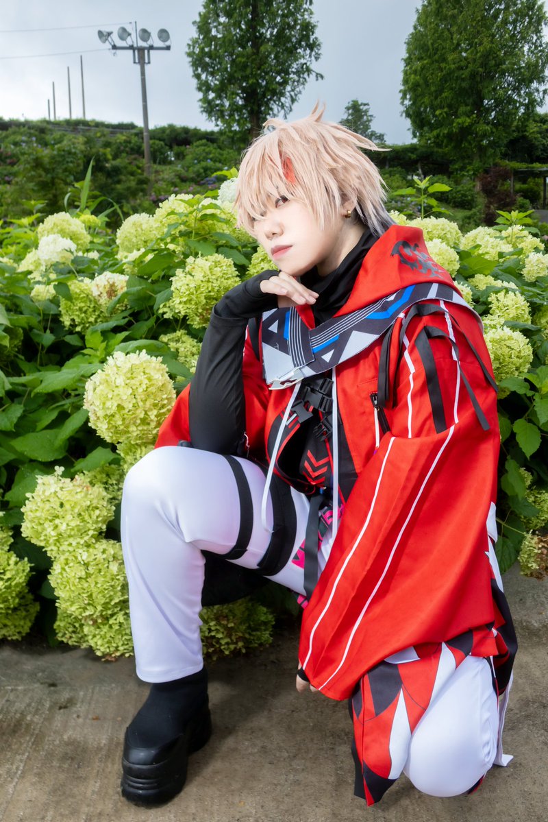 oky081_0's tweet photo. cos  2j3j  🦉🎻
📸 刹那 (@konosetuna000) 様
#かざはやCOS #SUZUコス https://t.co/aQzv4nbpLA