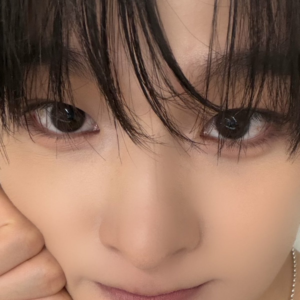 zanD628's tweet photo. 리쿠의 길고 풍성한 언더 속눈썹이 좋다고 말해 https://t.co/IM0YgT6KNB