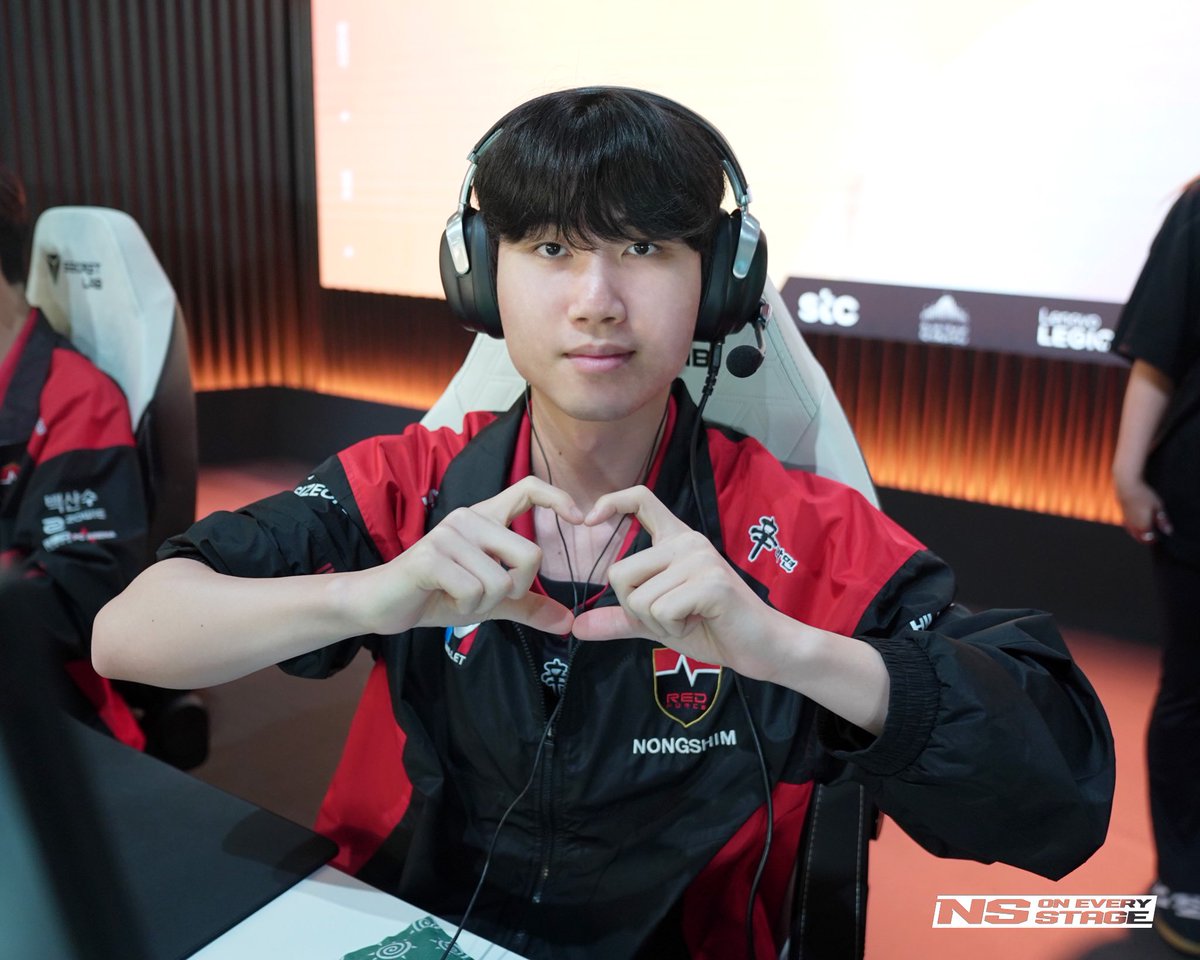 nsr_valorant's tweet photo. [📸PHOTO] #VALORANT

📍 Today's match vs @gentlemates
📍 EWC 2026: Group Stage
📆 7. 5.(일) 22:45(KST)

📺 중계 바로가기
: 치지직 'EWC 공식 채널A' 채널
: Search for 'EWC 공식 채널A' on CHZZK
https://t.co/oMkfTaQFVP

#NONGSHIM #NSRedForce #NSWIN #농심레드포스 #VALORANT #VCT #Dambi #Francis #Ivy #Rb #Xross #EWC2026