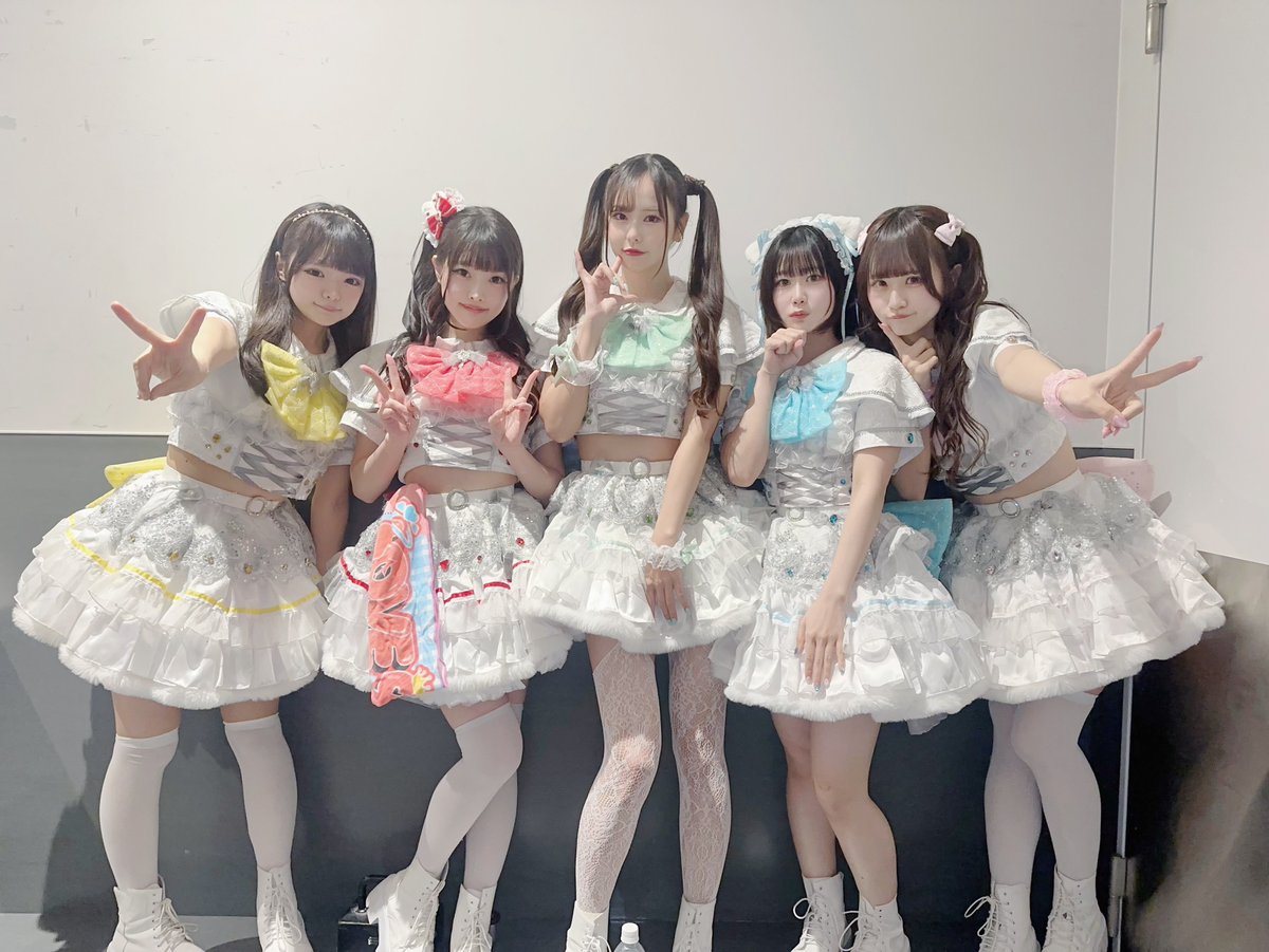 LOVE 9 LOVE (@LOVE9LOVE_info) / Highlights / X