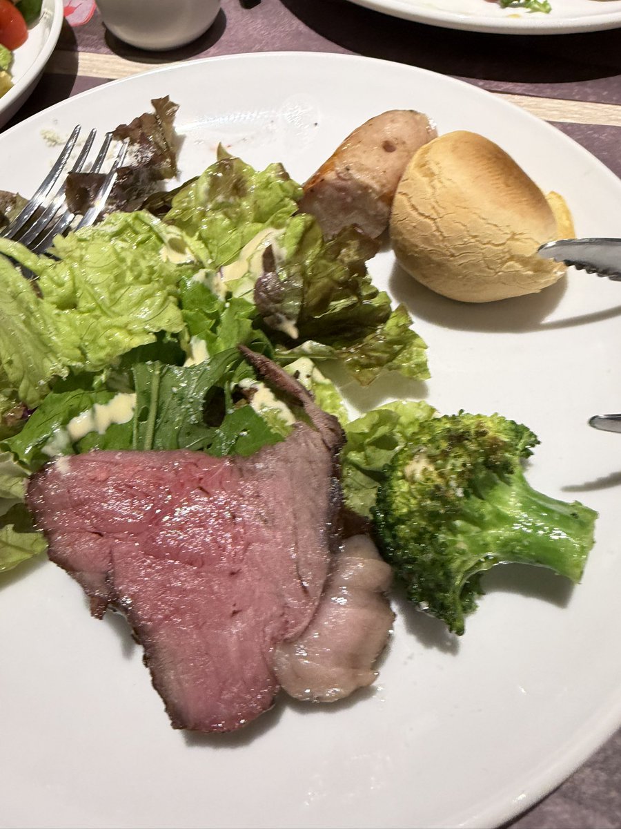 NaCl_like's tweet photo. シュラスコ食べ放題いってきたわよ　胃が破裂しそうです https://t.co/z88aS8IGTf