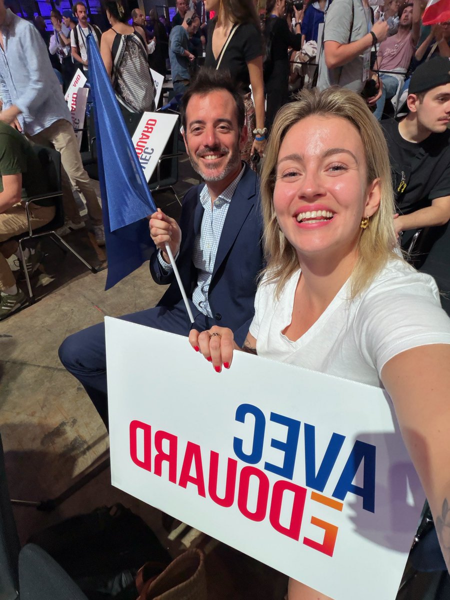 guillaumerichar's tweet photo. 🤩Présent aujourd’hui au lancement de campagne d’@EPhilippe_LH pour les #présidentielles, évidemment! 
« Le choix d’un président, d’un cap et de la confiance dans la France » #avecedouard
@HorizonsNantes @Horizons_44 https://t.co/VS2xpfjjMi