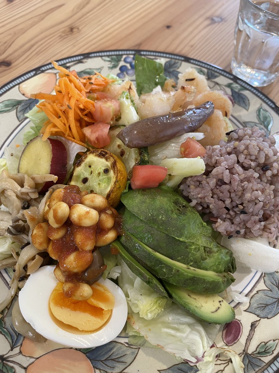 kate_and_soi's tweet photo. 7/6月 11時〜15時 #PeacefulTable 出店です。昼めし旅はご覧いただけましたか?
美味しい野菜たっぷりのサラダランチお試しください♪
#有機野菜 https://t.co/RgCt9nsIUb