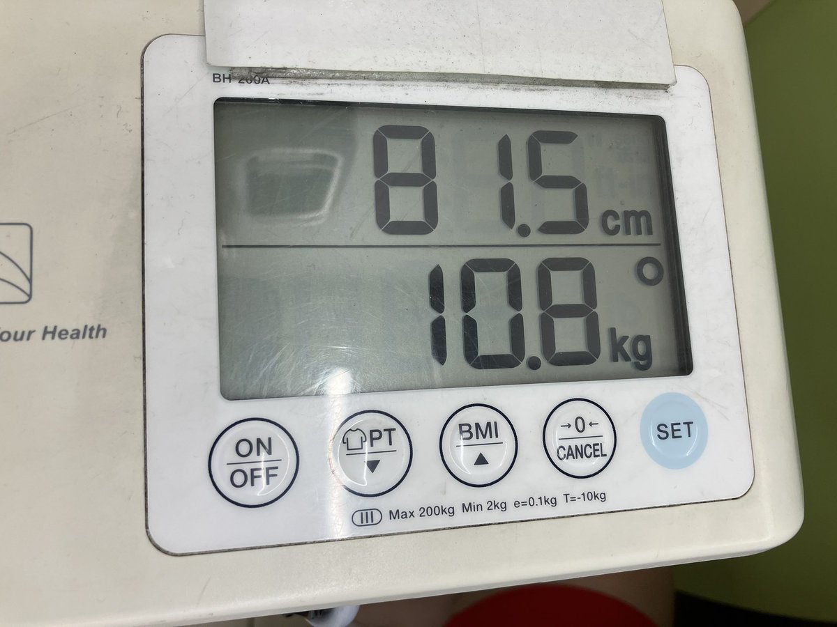 mi_921_'s tweet photo. 今日ドラストで身長体重計ってきたら息子まだ−2SD下回ってた😢
今2歳4ヶ月だけど、身長体重どっちも1歳半ぐらいの平均しかない… https://t.co/60WfOyt3yc