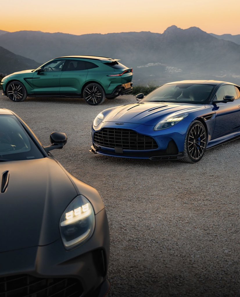 AstonMartinMENA's tweet photo. اشعر بقوة محركها، واستمتع بكل منعطف.
مجموعة S من أستون مارتن ليست مجرد تجربة قيادة، بل تجربة تُعاش.
#AstonMartin #INTENSITYDRIVEN #SRange https://t.co/kKOOK9AsBK