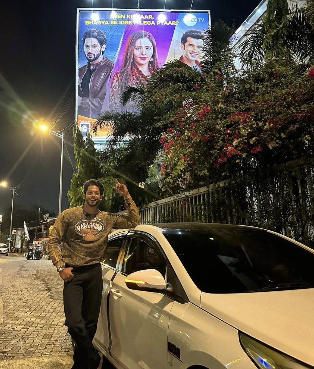 Rishabh_Singhh's tweet photo. People wait all their lives for a #BalajiTelefilms project
and
#BaseerAli started his acting journey with it 😇
#ShauryaLuthra
#KundaliBhagya days...
#EktaKapoor #TeamBaseer #Bahana https://t.co/FuDDBCKG2K