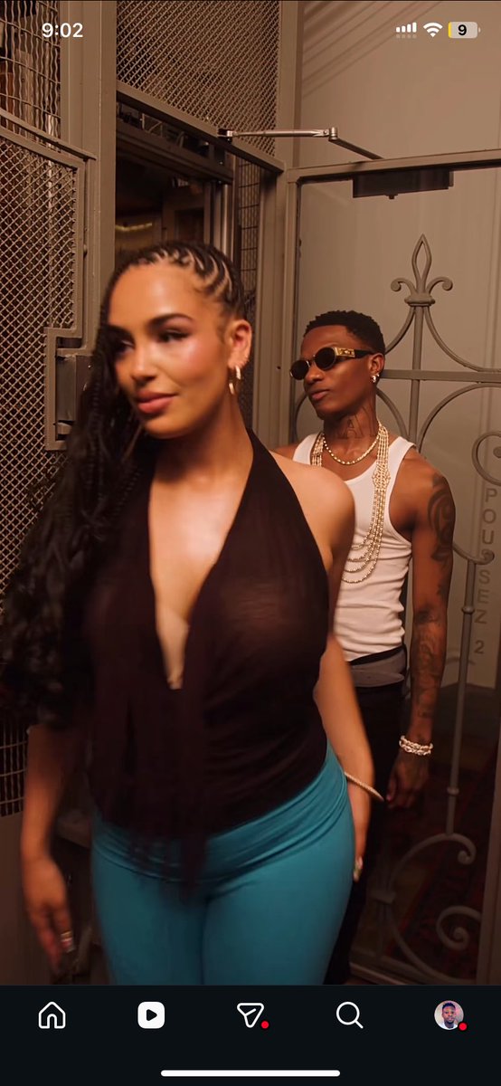 Mr_Malian's tweet photo. @wizkidayo style pose by wizzy and a beauty.
Man ain’t chasing He’s making a way for his woman https://t.co/aSWwMdyvz4