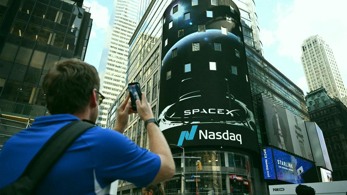 KumitanHarry's tweet photo. 今週、SpaceX $SPCX が NASDAQ 100 $QQQ ETF に追加されるらしいね🚀 https://t.co/Fs4QQpaoHA
