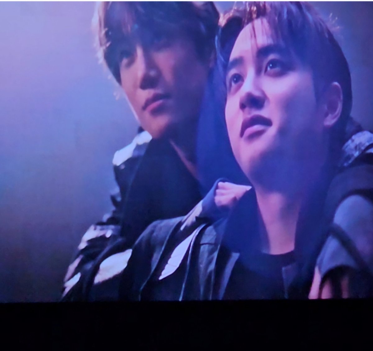Lamujerdecubao's tweet photo. The part of the VCR that ALWAYS draw screams. Mga closetang kaisooists ang fersons 😂 https://t.co/67z0weA6ly