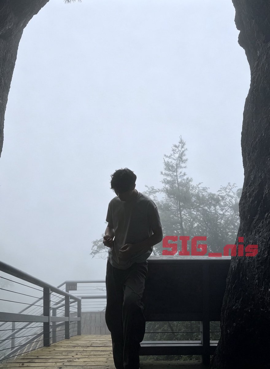 SIG_nis's tweet photo. 好久不见
初次见面。 https://t.co/xKDe1vjure